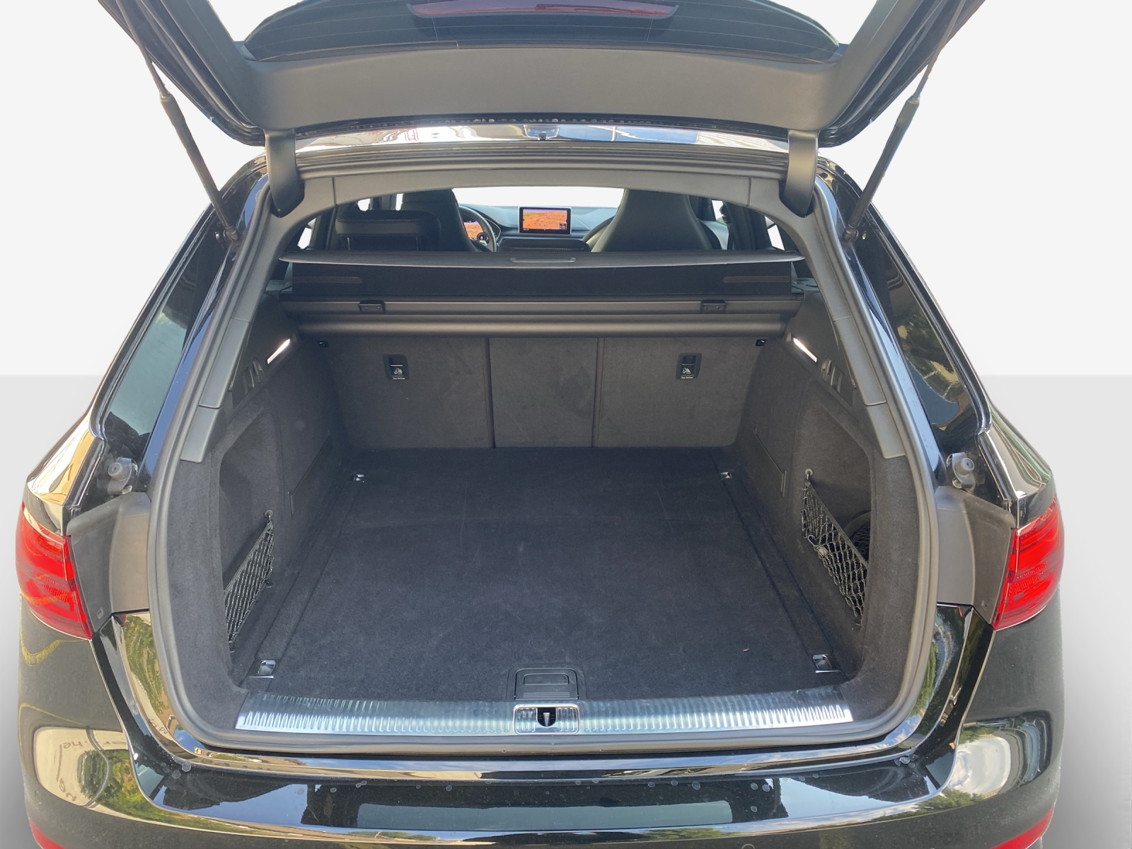 AUDI RS4 Avant 2.9 TFSI quattro tiptronic-image-12