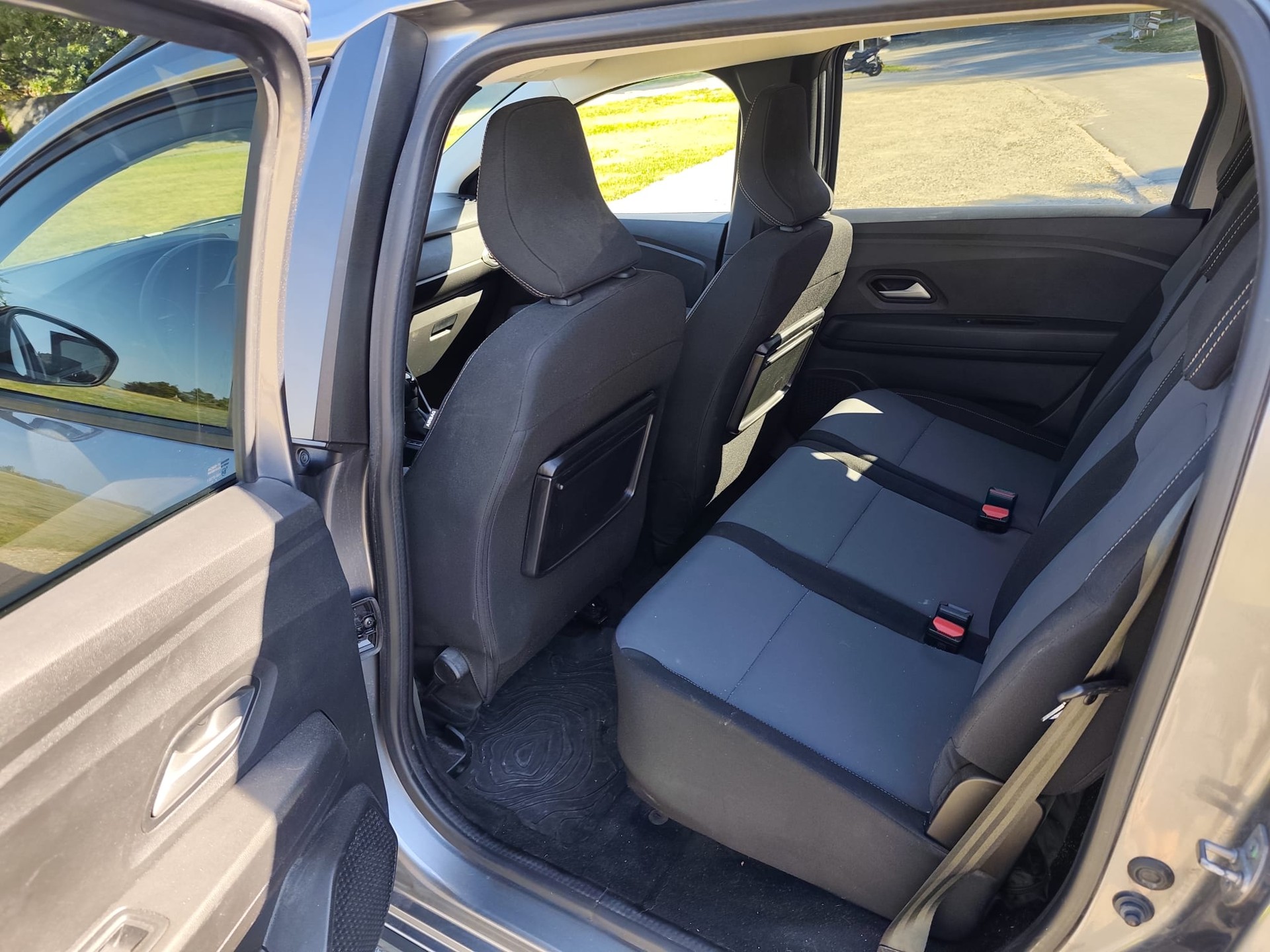 DACIA 1.6 Hybrid Extreme-image-5