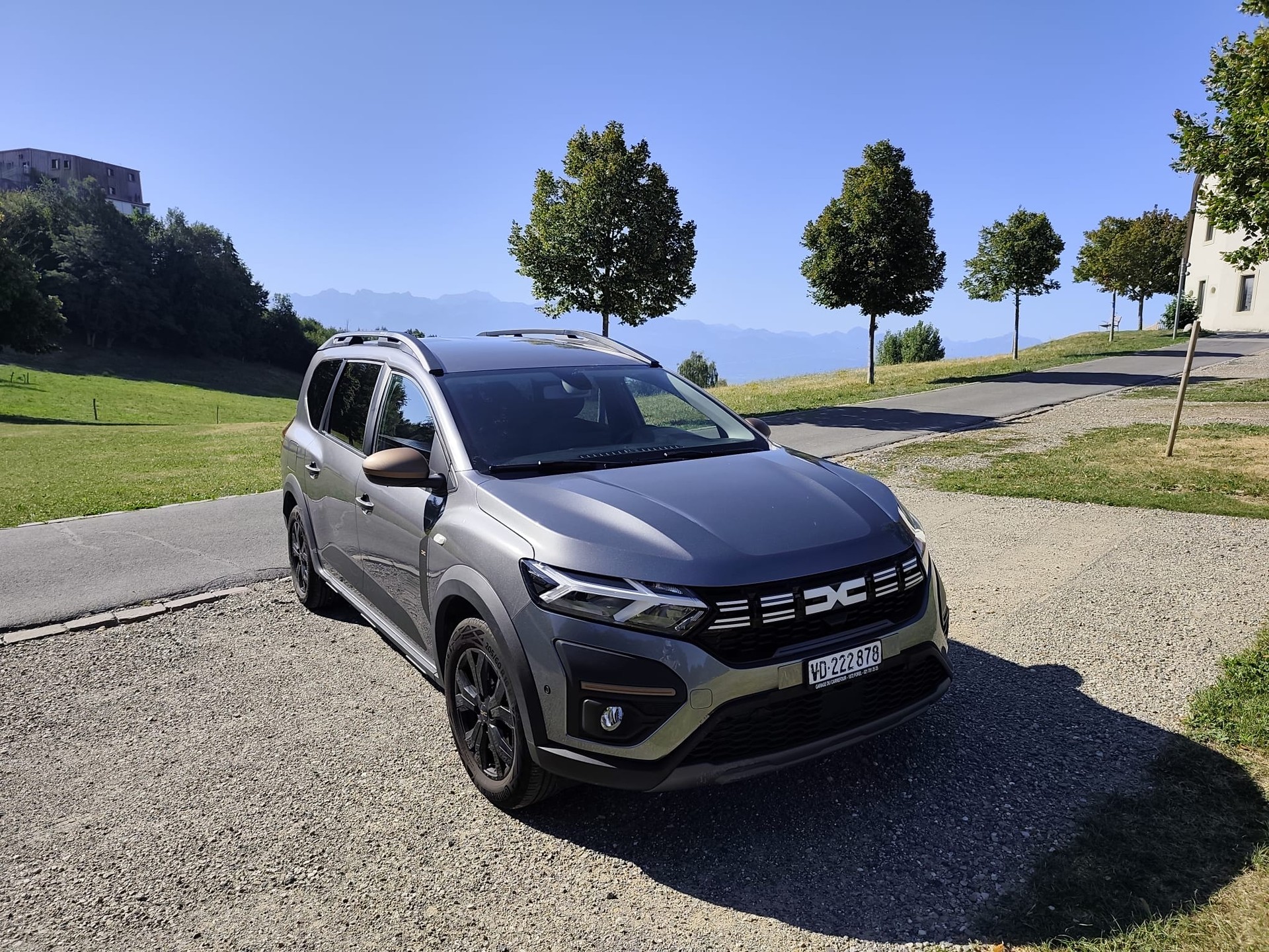 DACIA 1.6 Hybrid Extreme-image-0