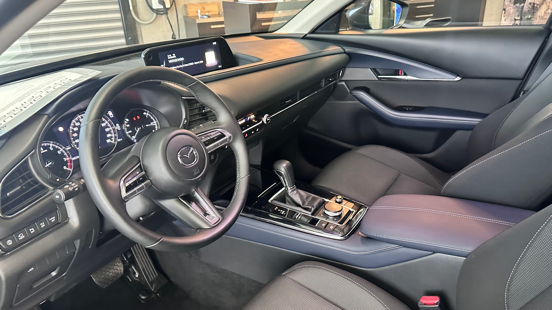 MAZDA CX-30 2.0 180 Ambition Plus AWD-image-9
