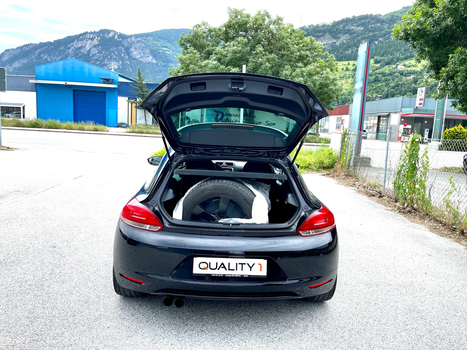 VW Scirocco 2.0 TSI Team DSG-image-5