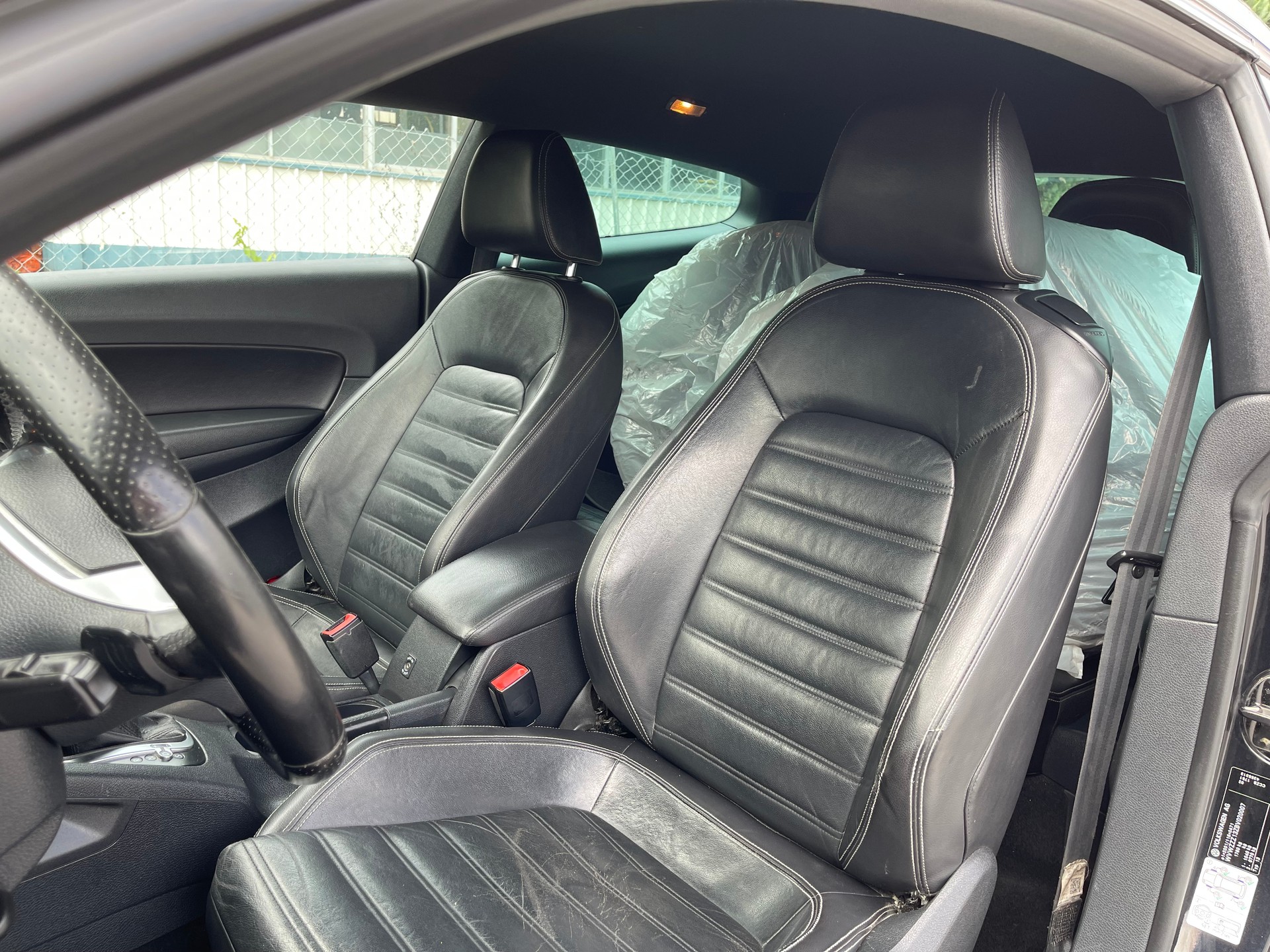 VW Scirocco 2.0 TSI Team DSG-image-4