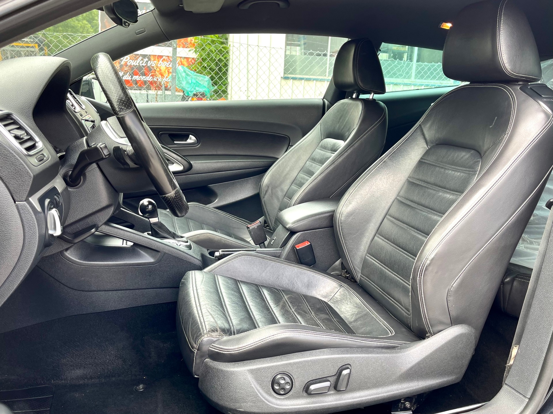VW Scirocco 2.0 TSI Team DSG-image-8