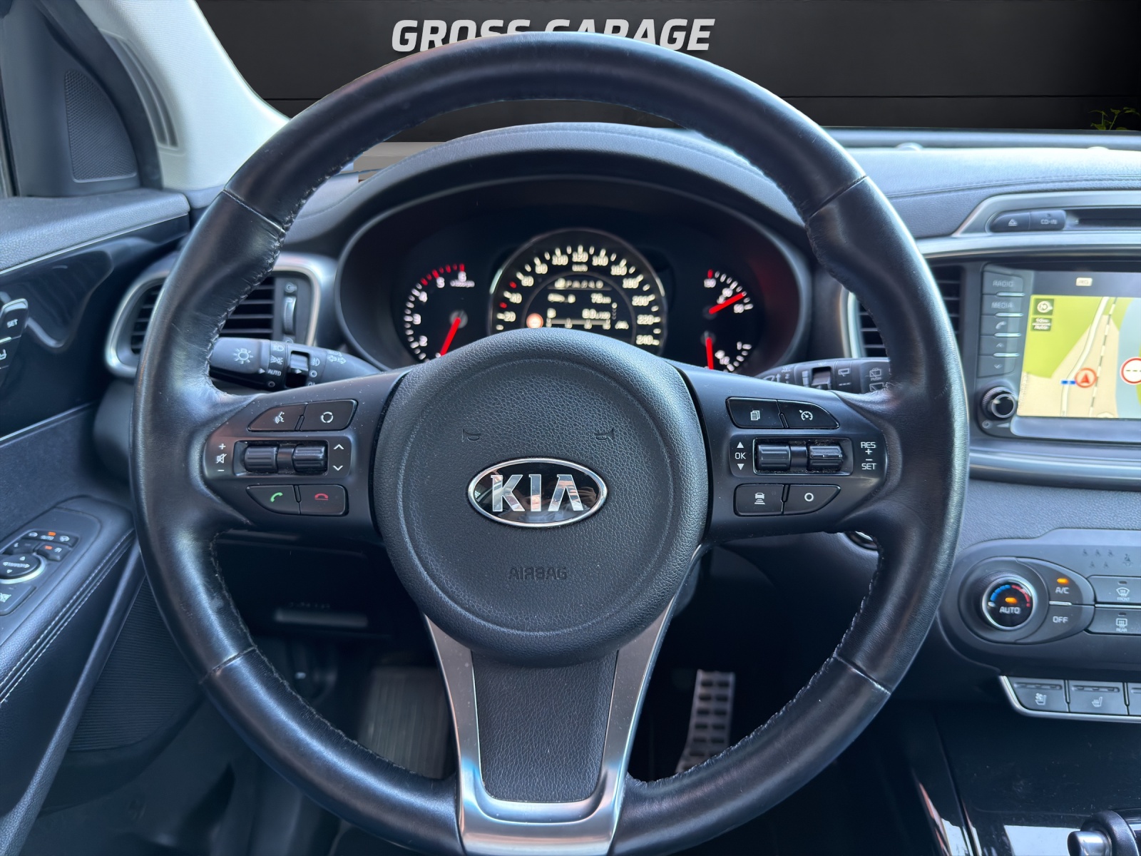 KIA Sorento 2.2 CRDi Style 7P-image-10