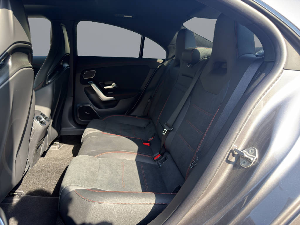 MERCEDES-BENZ CLA 45 S AMG 4matic+-image-14