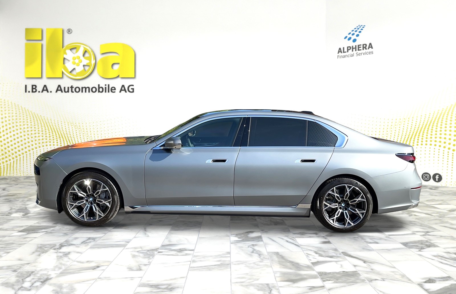 BMW i7 xDrive 60 (CH) Individual-showroom-element-1