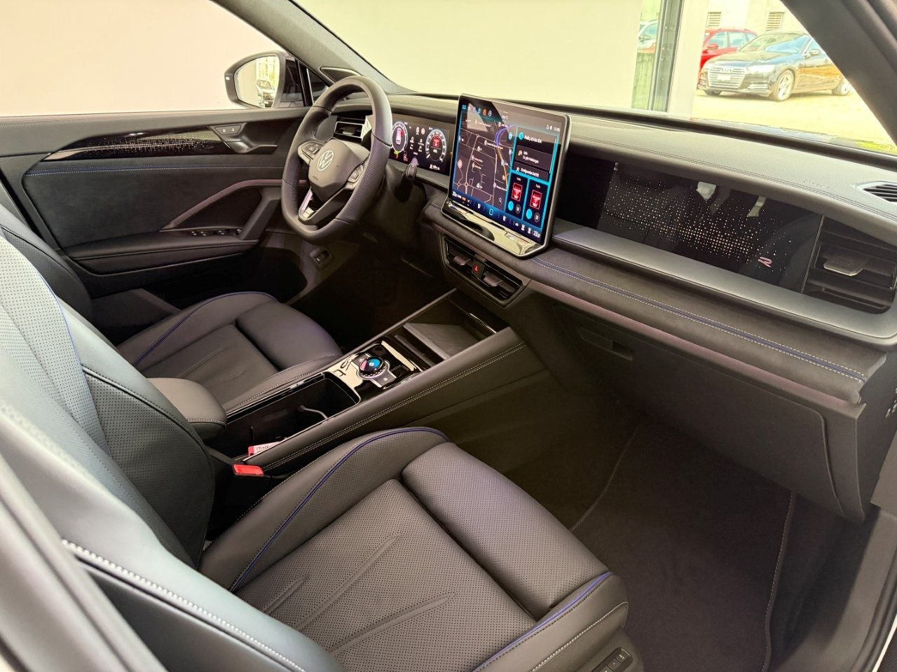 VW Tayron 2.0 TSI R-Line Plus DSG 4Motion-image-7
