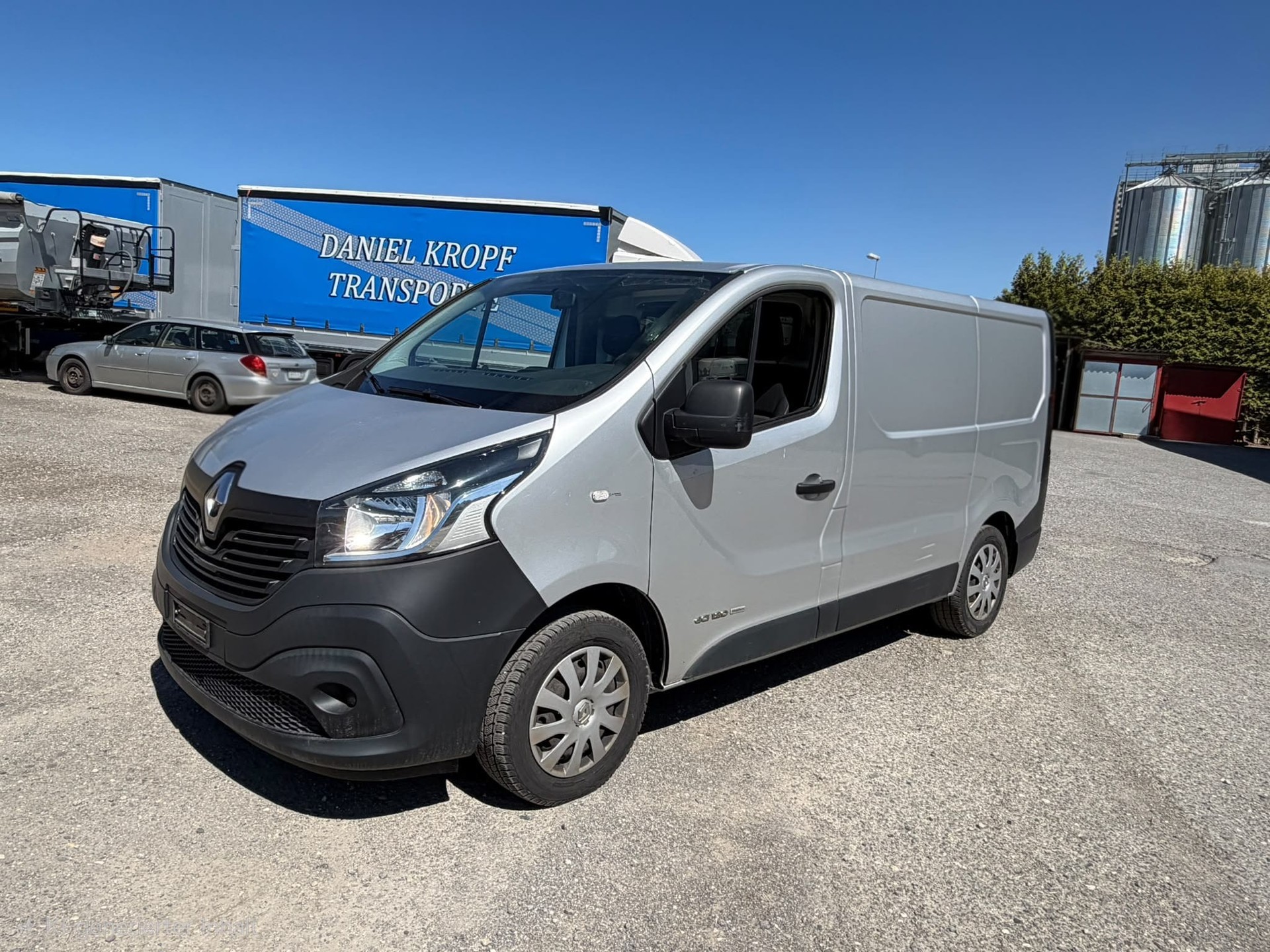 RENAULT Trafic 1.6 ENERGY TwinT. dCi120 2.9t Busin. L1H1-image-2
