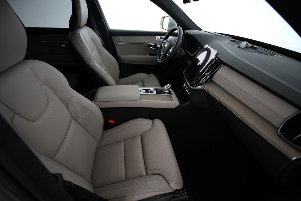 VOLVO XC90 2.0 T8 TE Ultra Dark eAWD-image-10