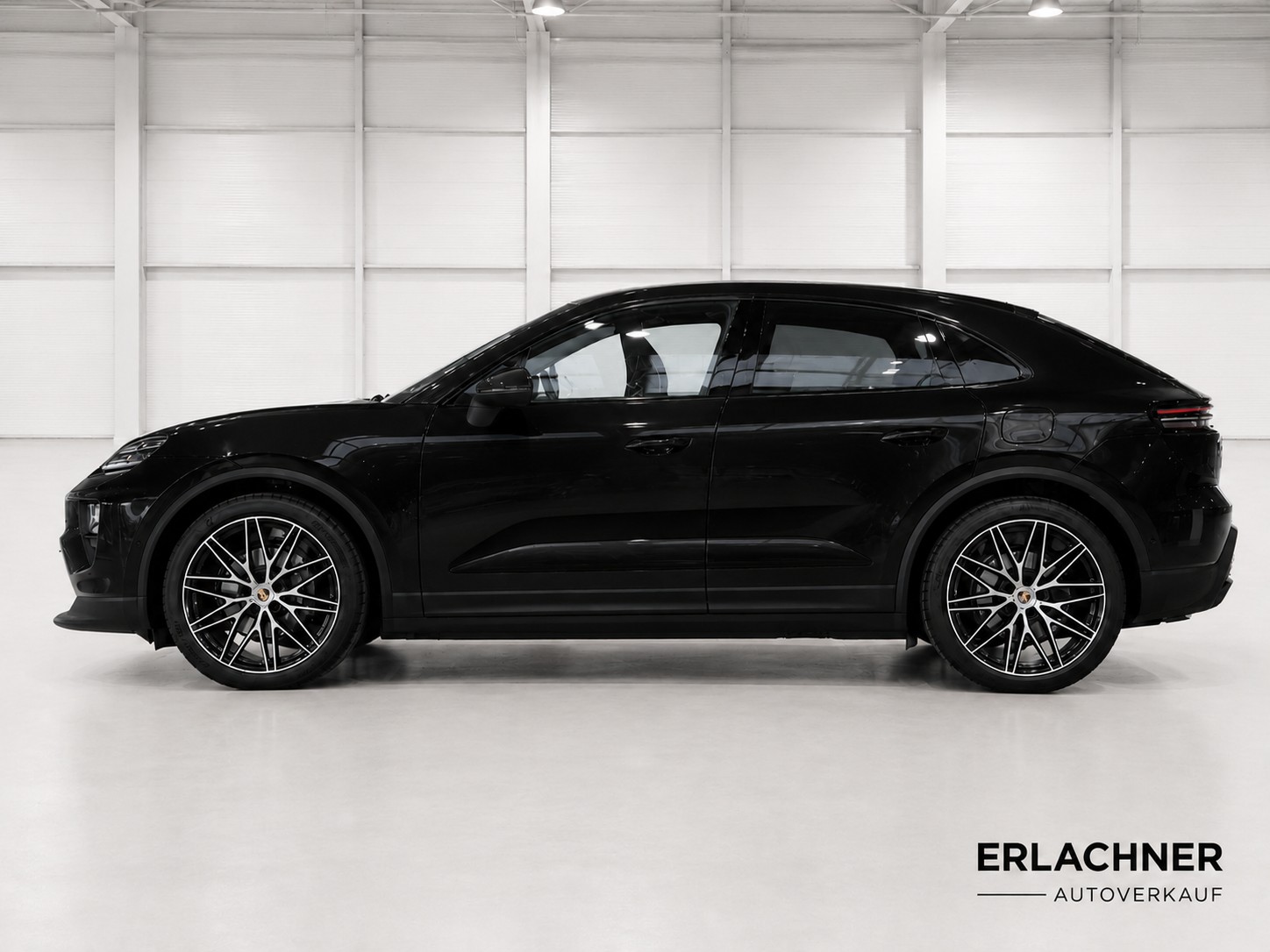 PORSCHE Macan 4 100kWh-image-3