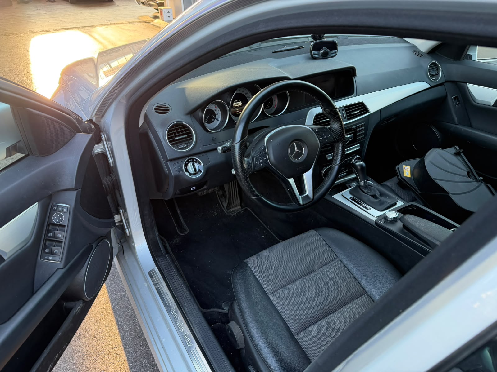 MERCEDES-BENZ C 250 CDI Athletic Edition 4Matic 7G-Tronic-image-8