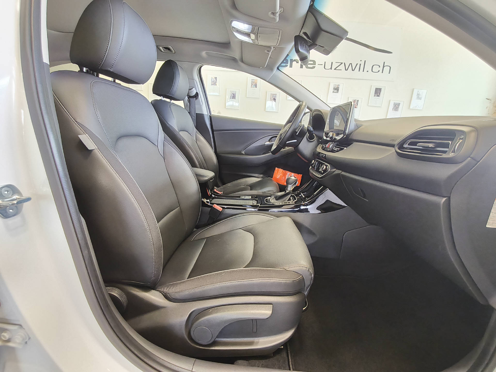 HYUNDAI i30 Wagon 1.5 T-GDi Vertex-image-13