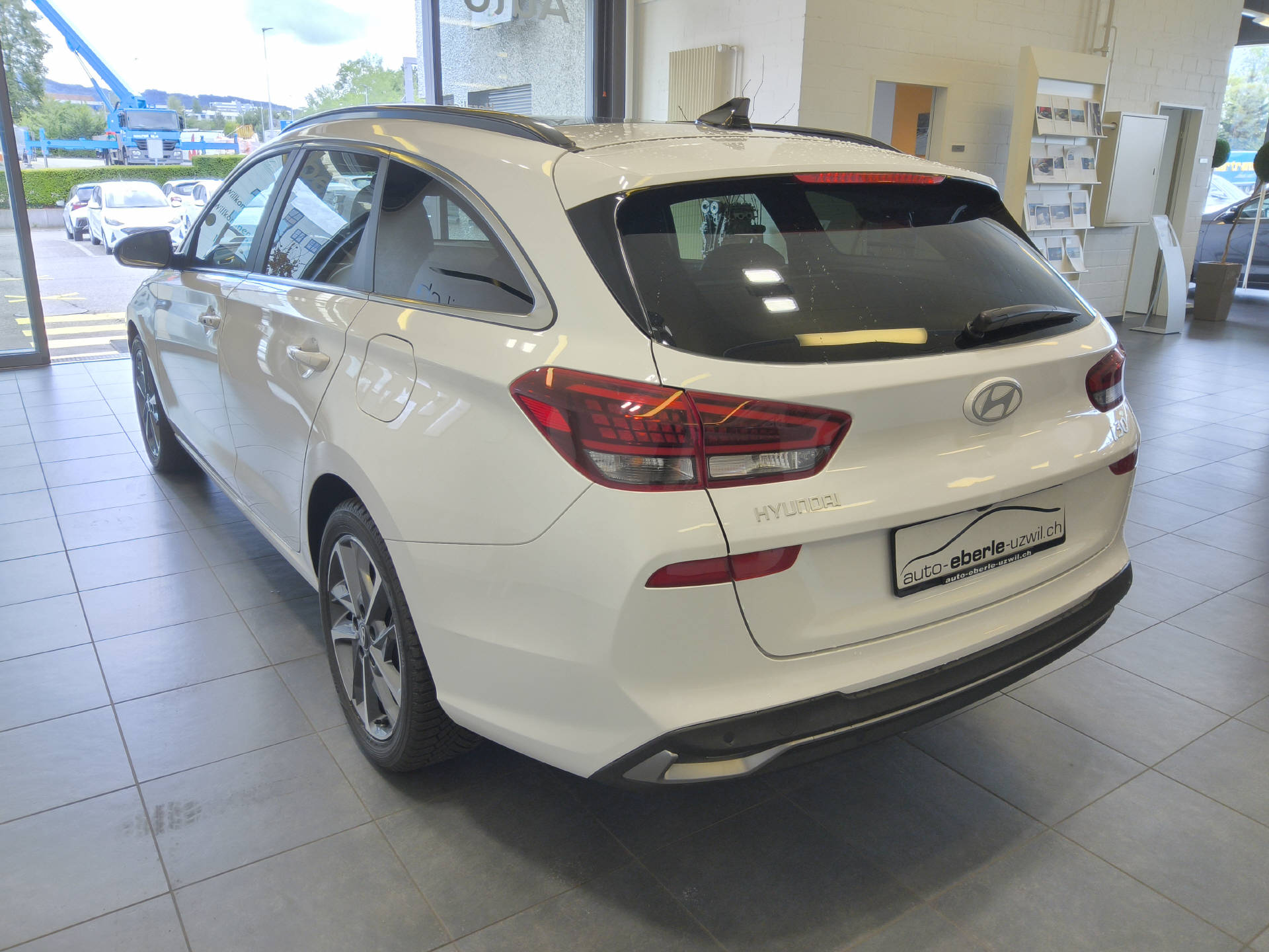HYUNDAI i30 Wagon 1.5 T-GDi Vertex-image-4