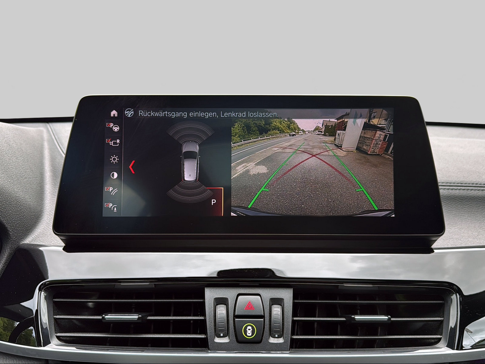 BMW X1 xDrive 25e M Sport Steptronic-image-9