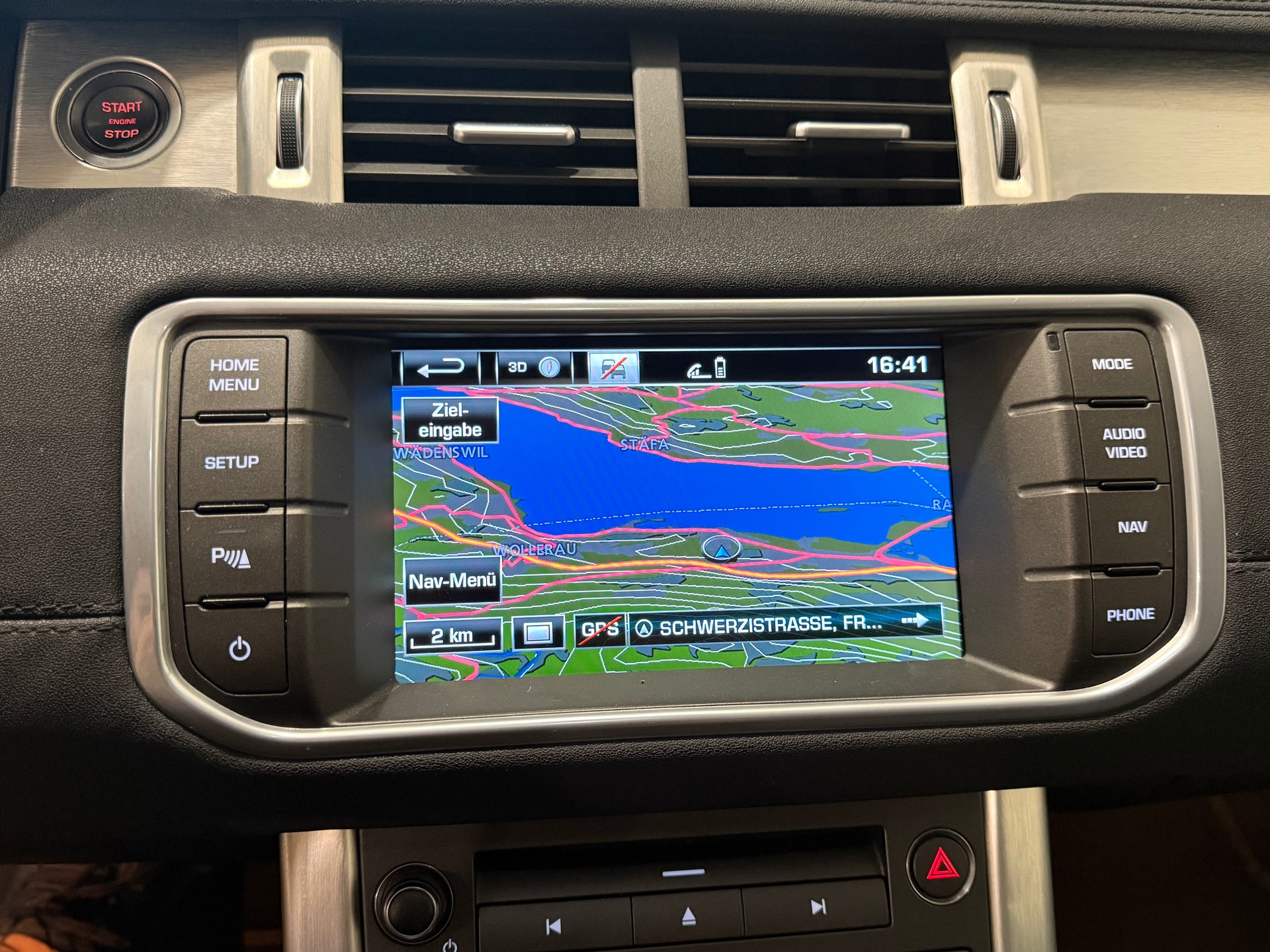LAND ROVER Range Rover Evoque 2.2 TD4 Pure AT9-image-11