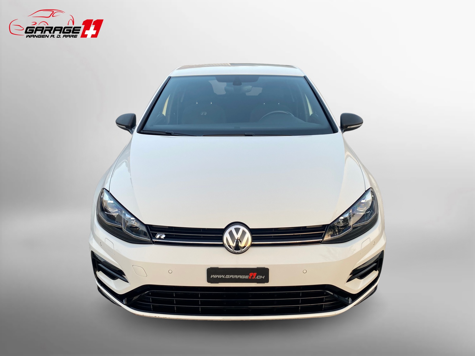 VW Golf 2.0 TSI R 4Motion-image-12