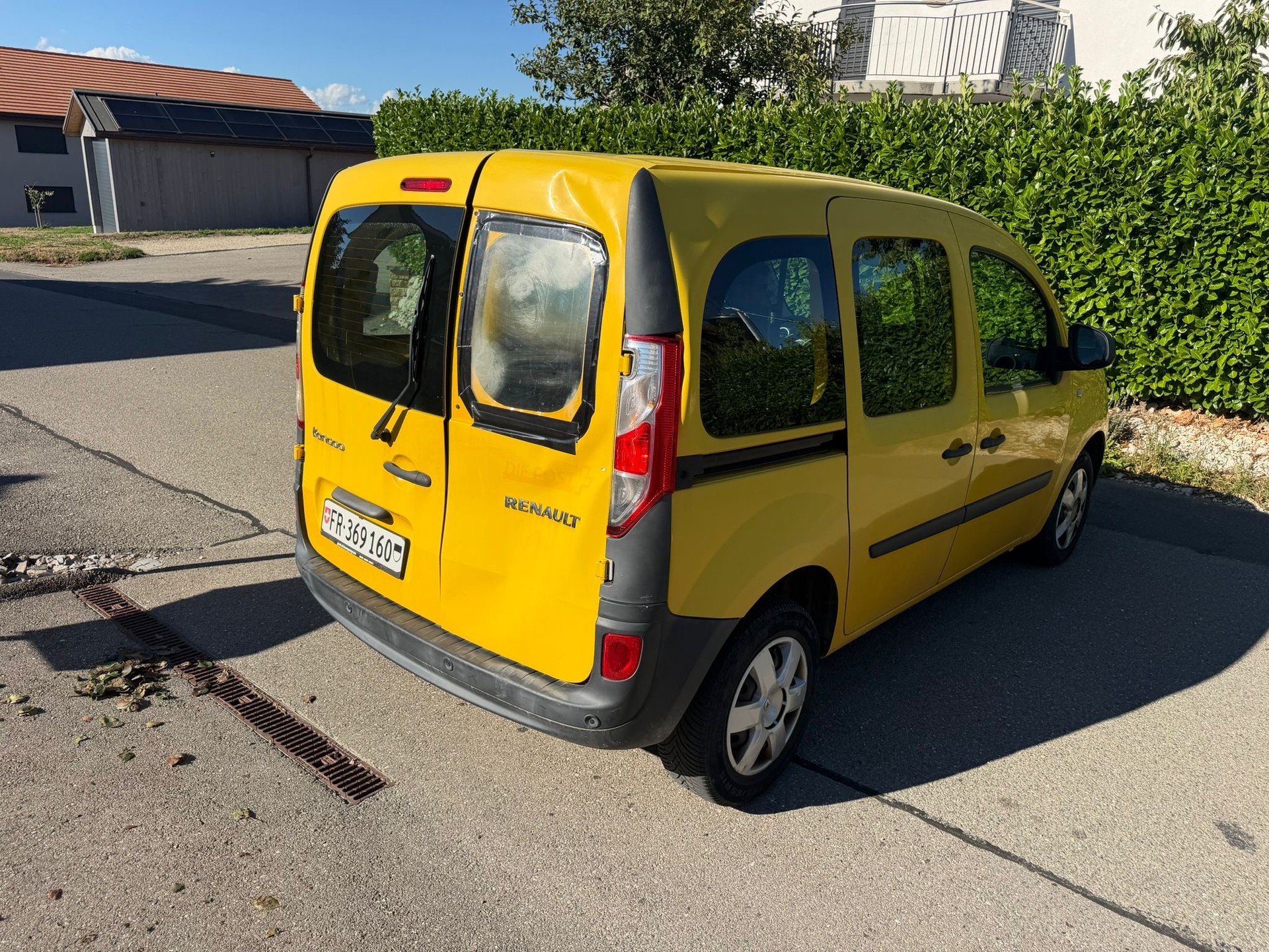 RENAULT Kangoo Medium TCe 115 Business A-image-3