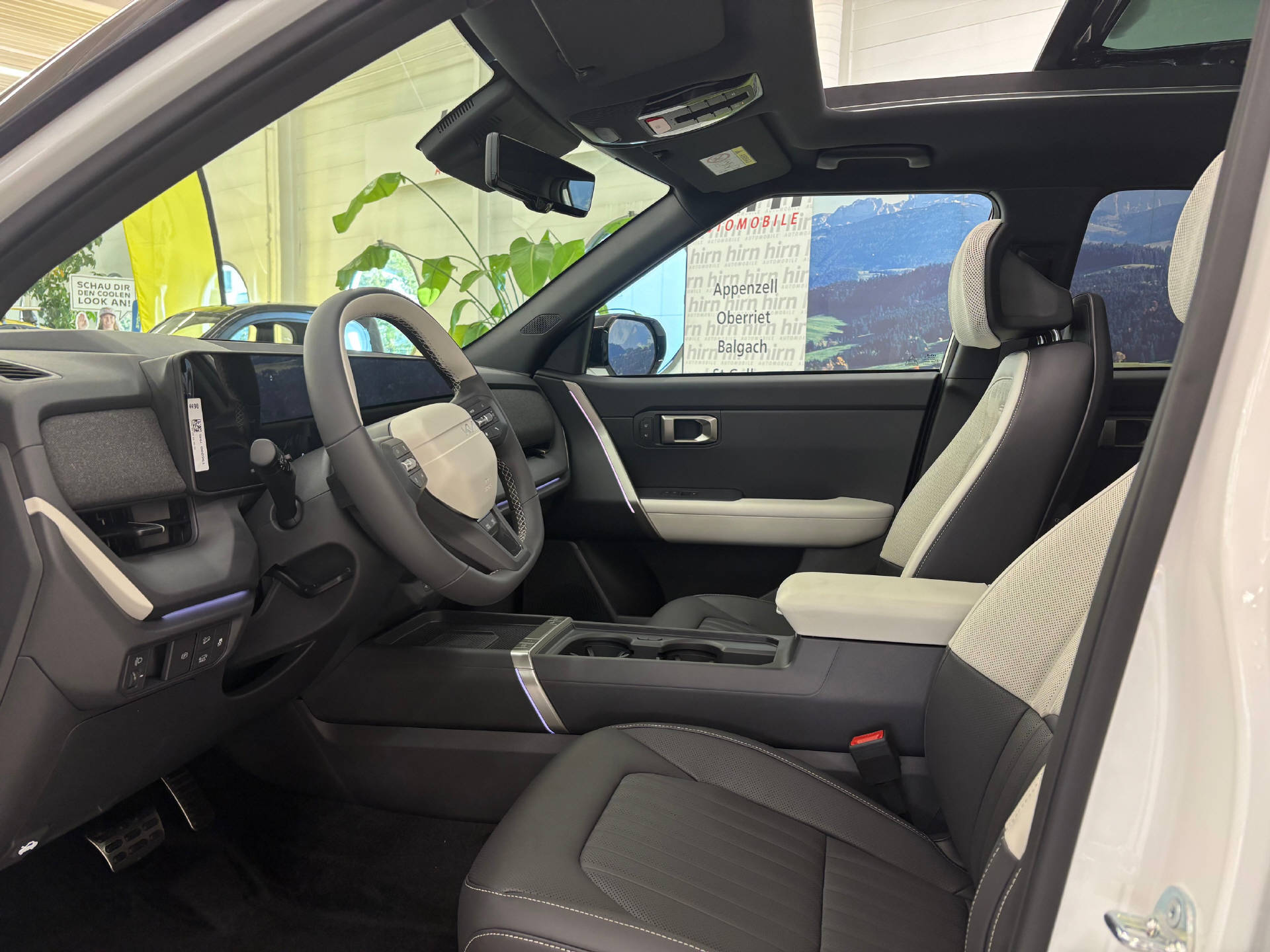KIA Seltos 1.6 T-GDi GT-Line-image-5
