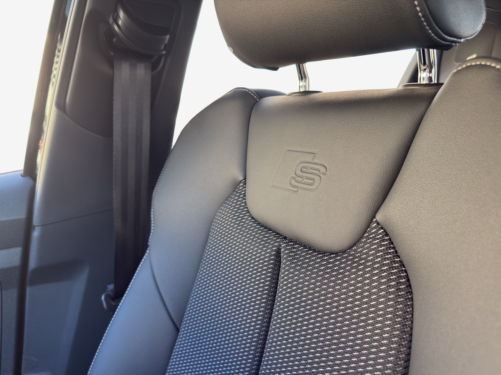 AUDI A1 Sportback 30 TFSI Attraction S-tronic-image-15