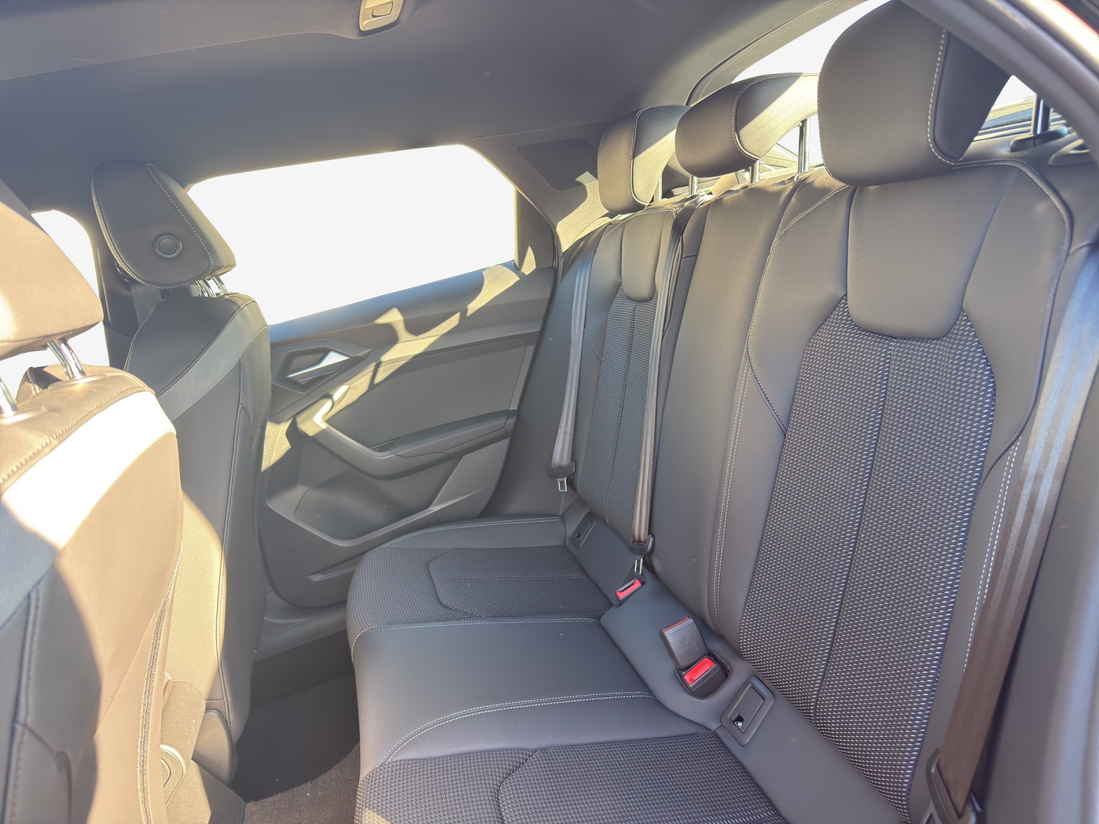 AUDI A1 Sportback 30 TFSI Attraction S-tronic-image-11