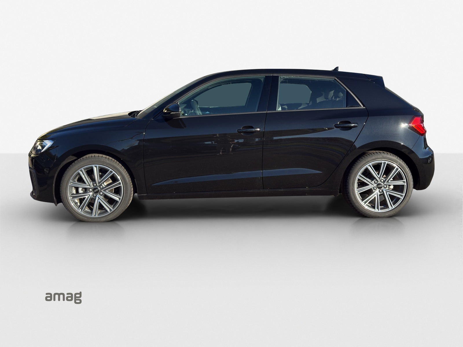 AUDI A1 Sportback 30 TFSI Attraction S-tronic-image-1