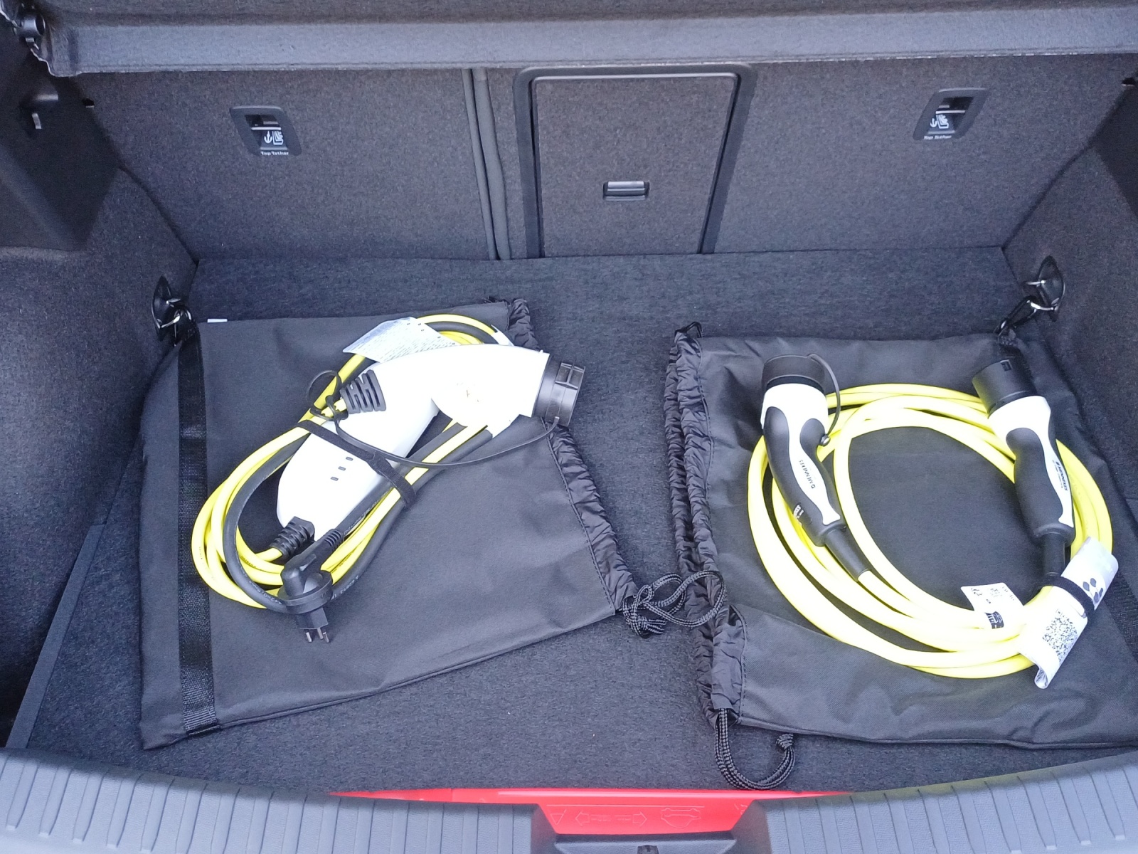 SEAT SEAT LEON MOVE FR e-HYBRID-image-12