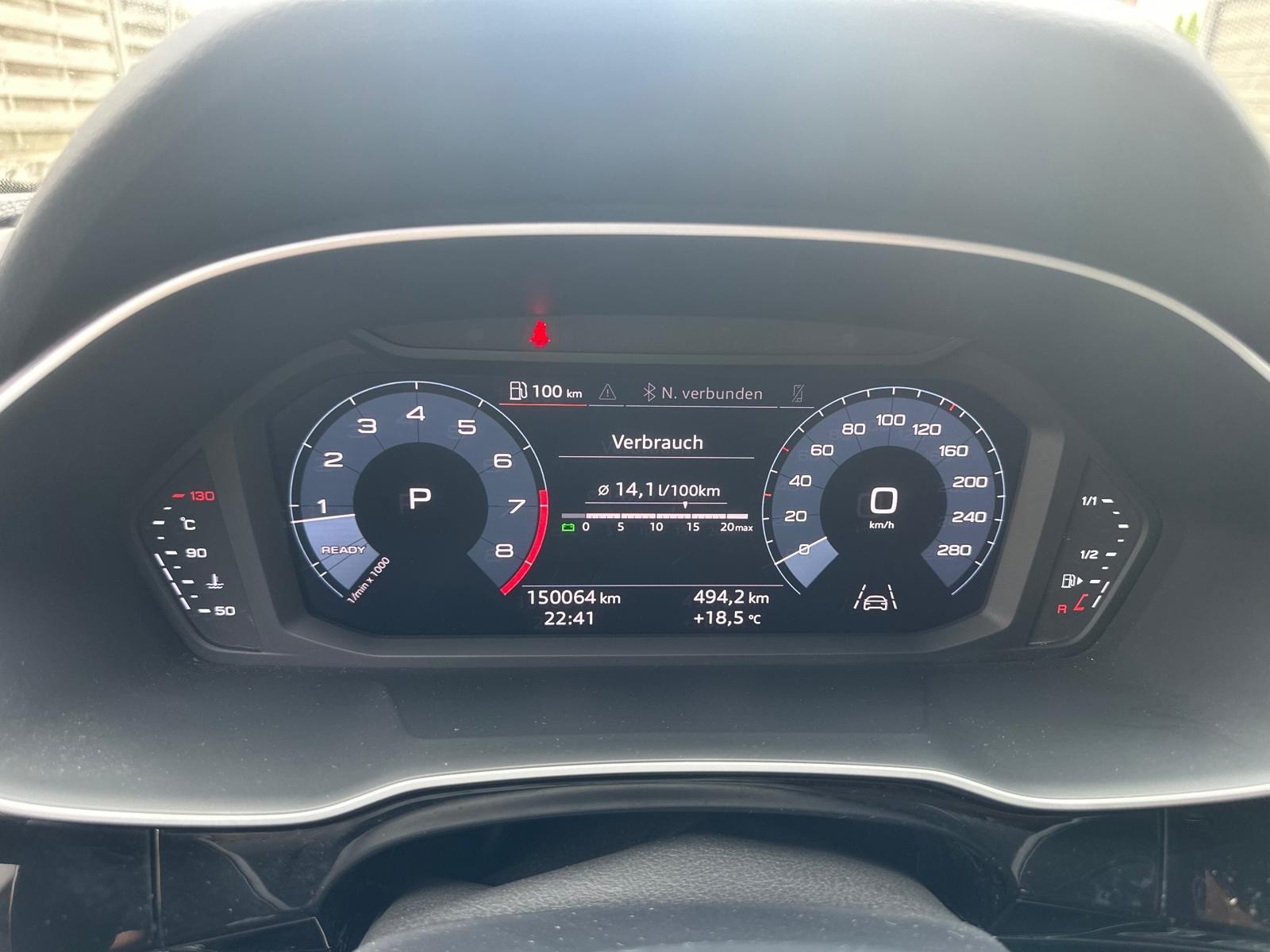 AUDI Q3 40 TFSI advanced quattro S-tronic-image-14