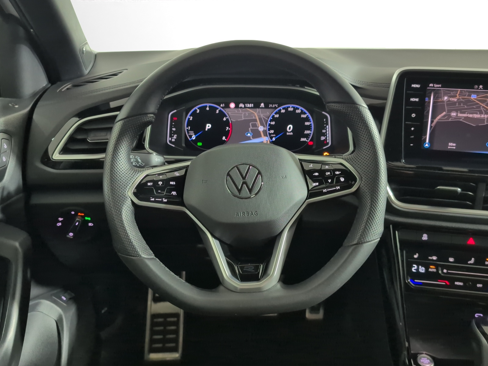 VW T-Roc 2.0 TSI R-Line DSG 4Motion-image-11