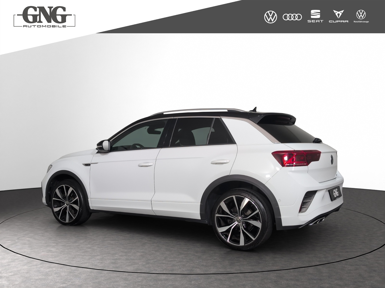 VW T-Roc 2.0 TSI R-Line DSG 4Motion-image-1