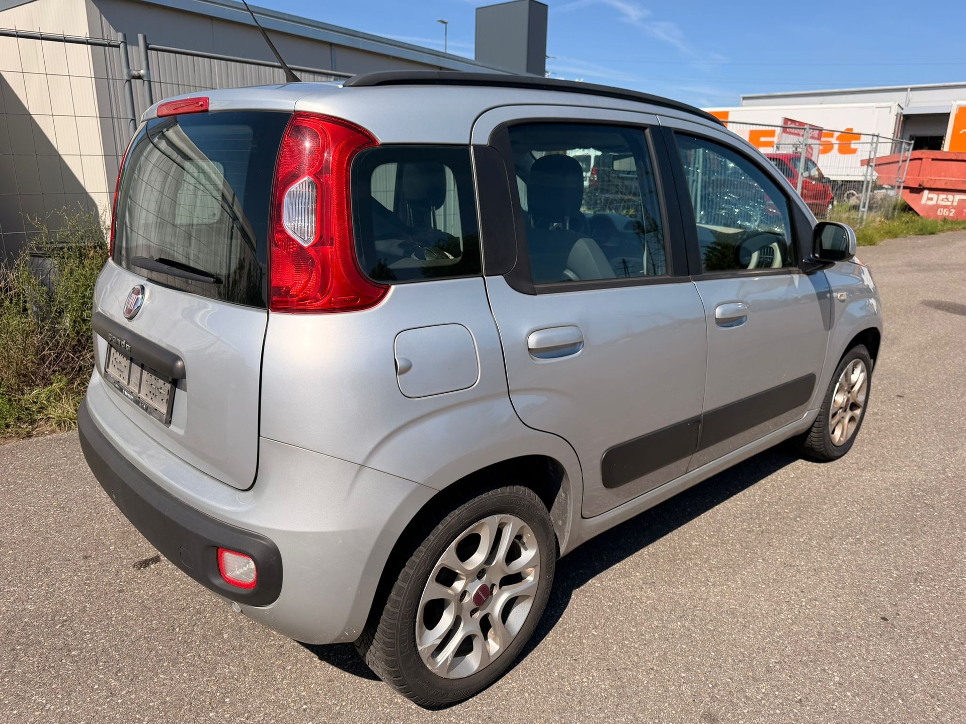 FIAT Panda 0.9 Twinair Turbo Trekking-image-5