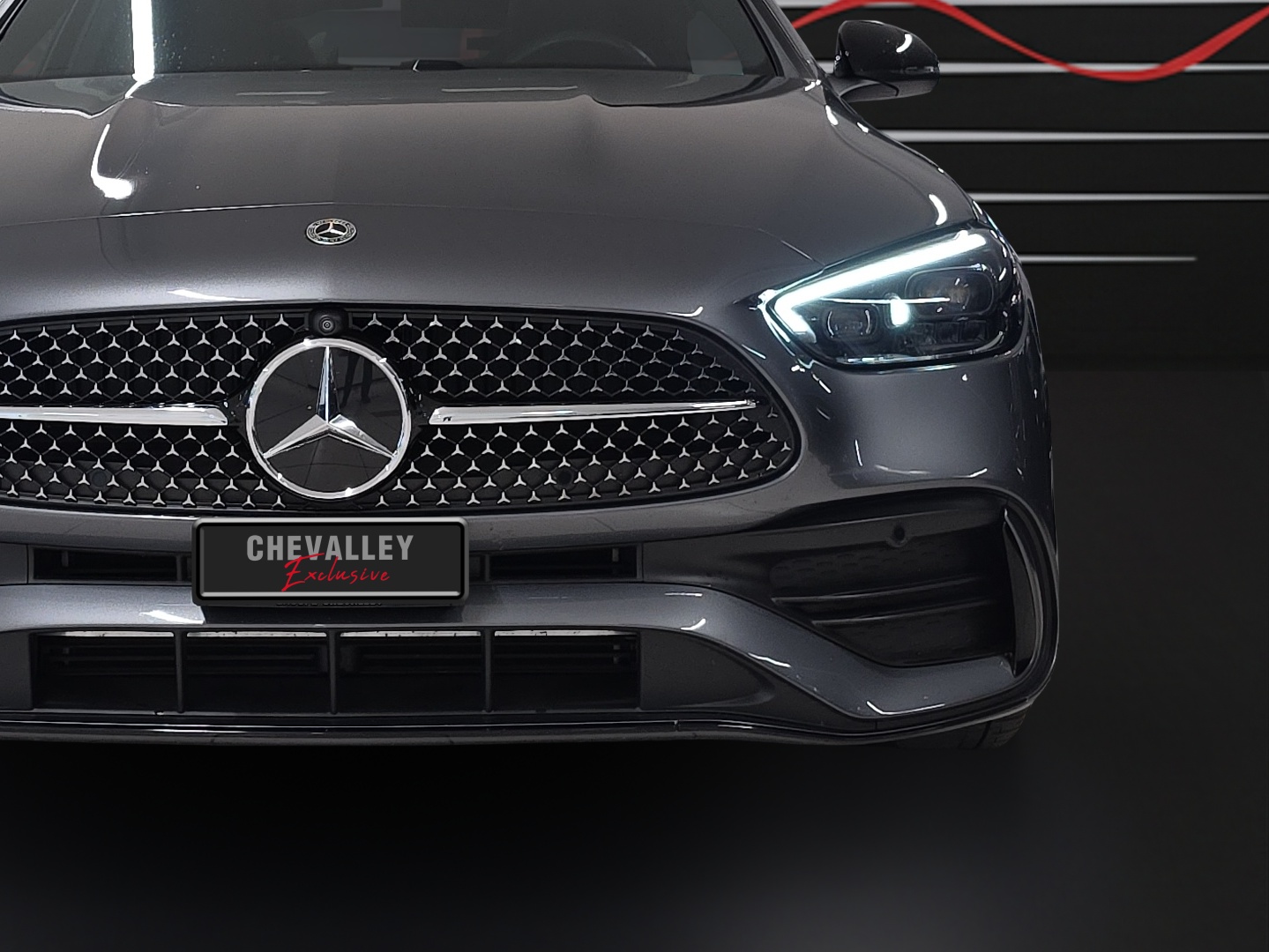 MERCEDES-BENZ C 200 4Matic AMG Line Premium Break-image-19