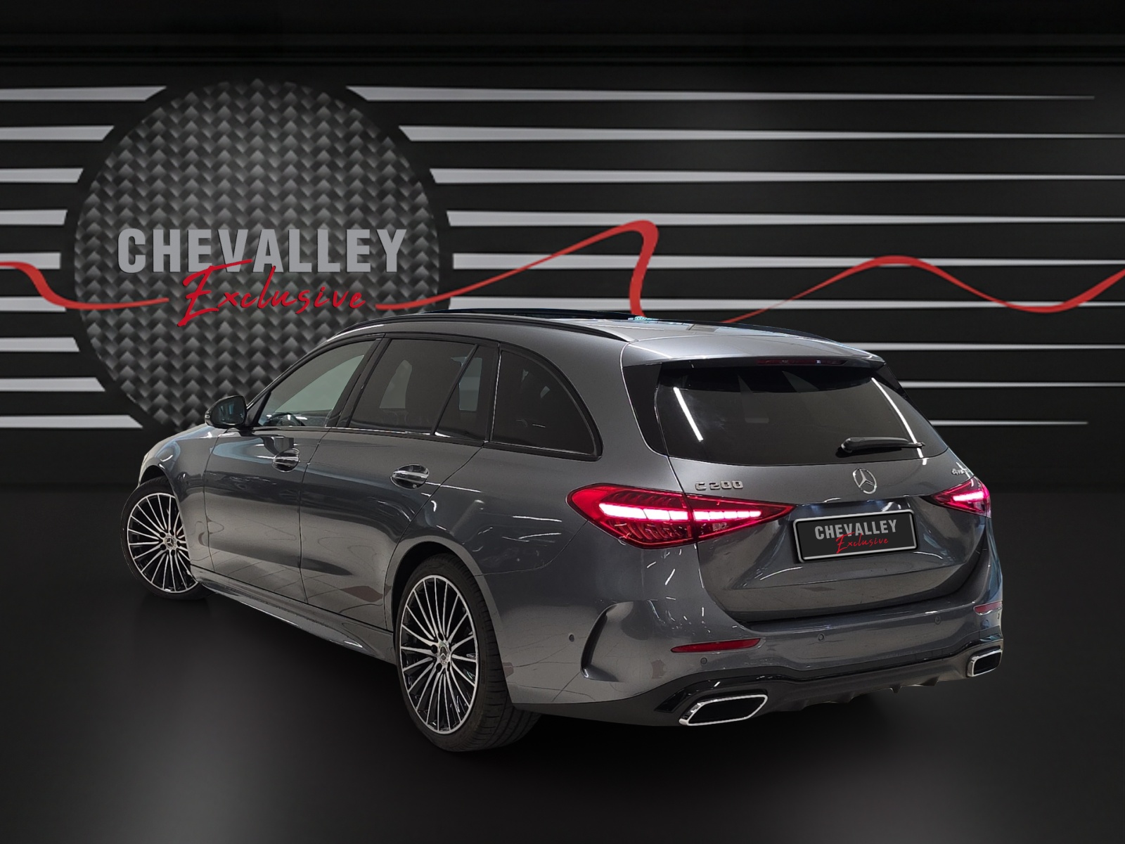 MERCEDES-BENZ C 200 4Matic AMG Line Premium Break-image-4