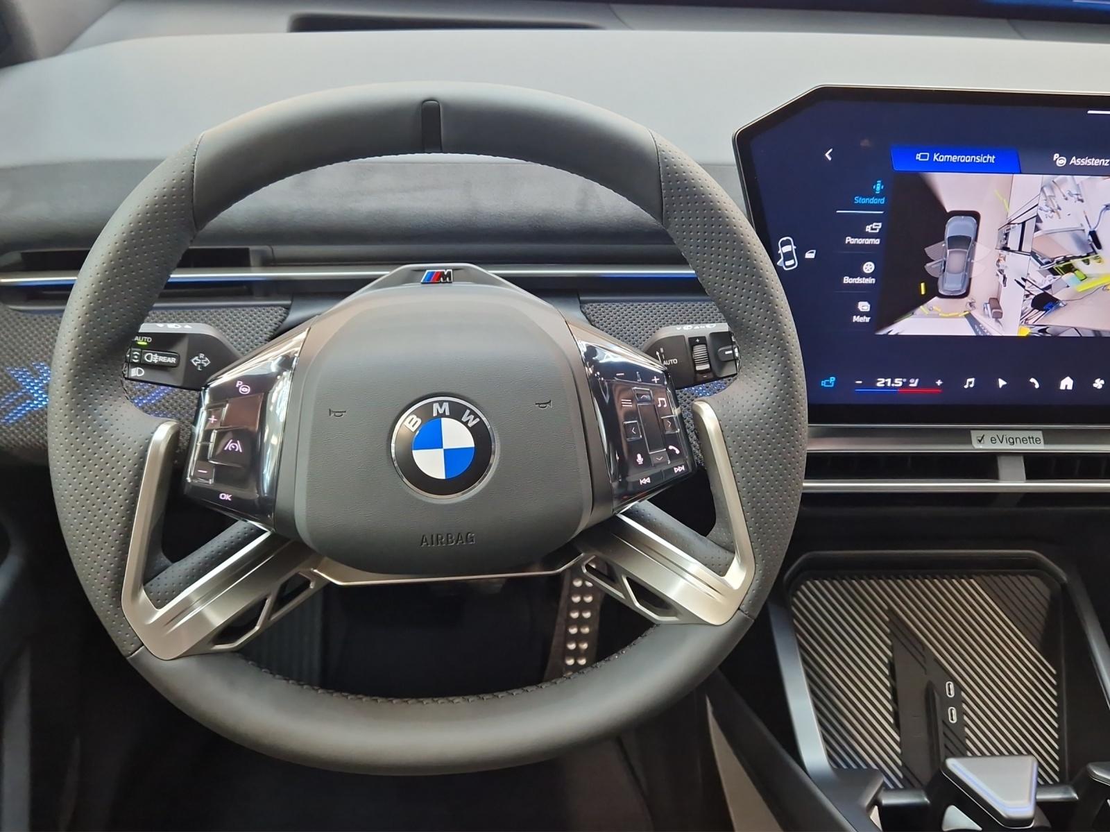 BMW iX3 50 xDrive M Sport Pro-image-12