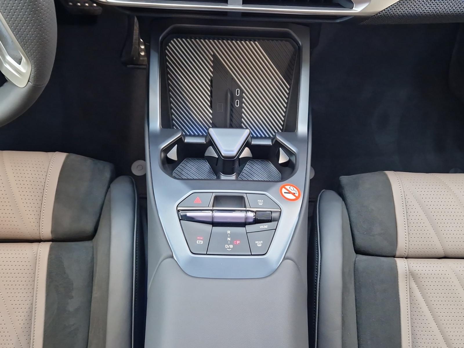 BMW iX3 50 xDrive M Sport Pro-image-14