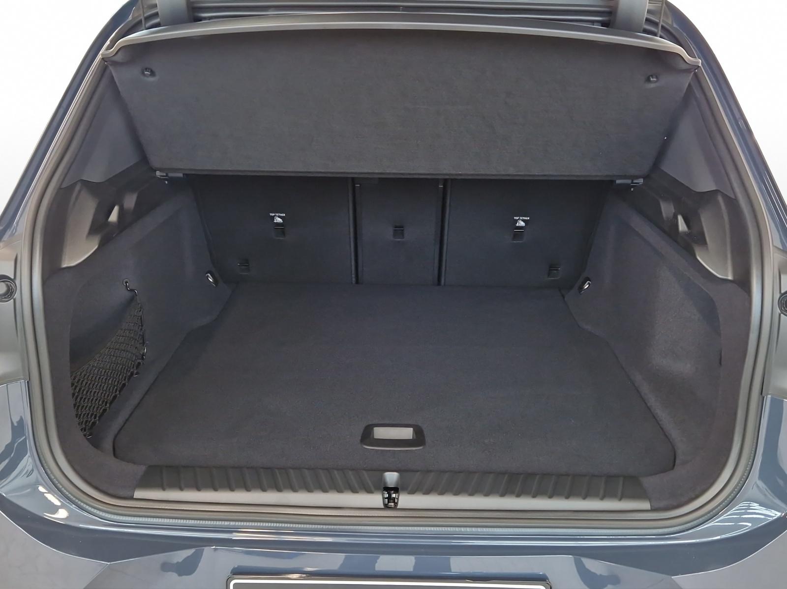 BMW iX3 50 xDrive M Sport Pro-image-23