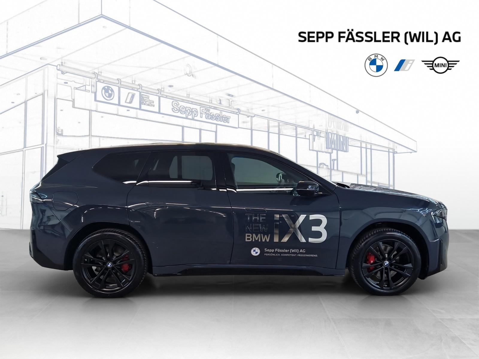 BMW iX3 50 xDrive M Sport Pro-image-5