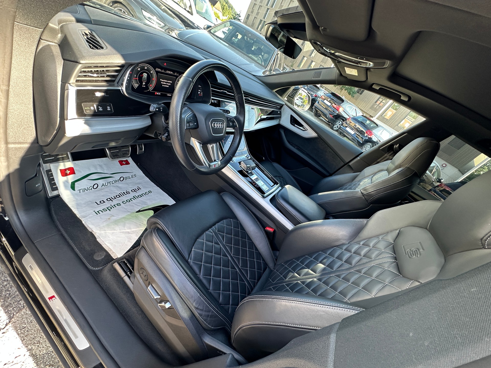 AUDI Q8 50 TDI Black Edition quattro tiptronic-image-24