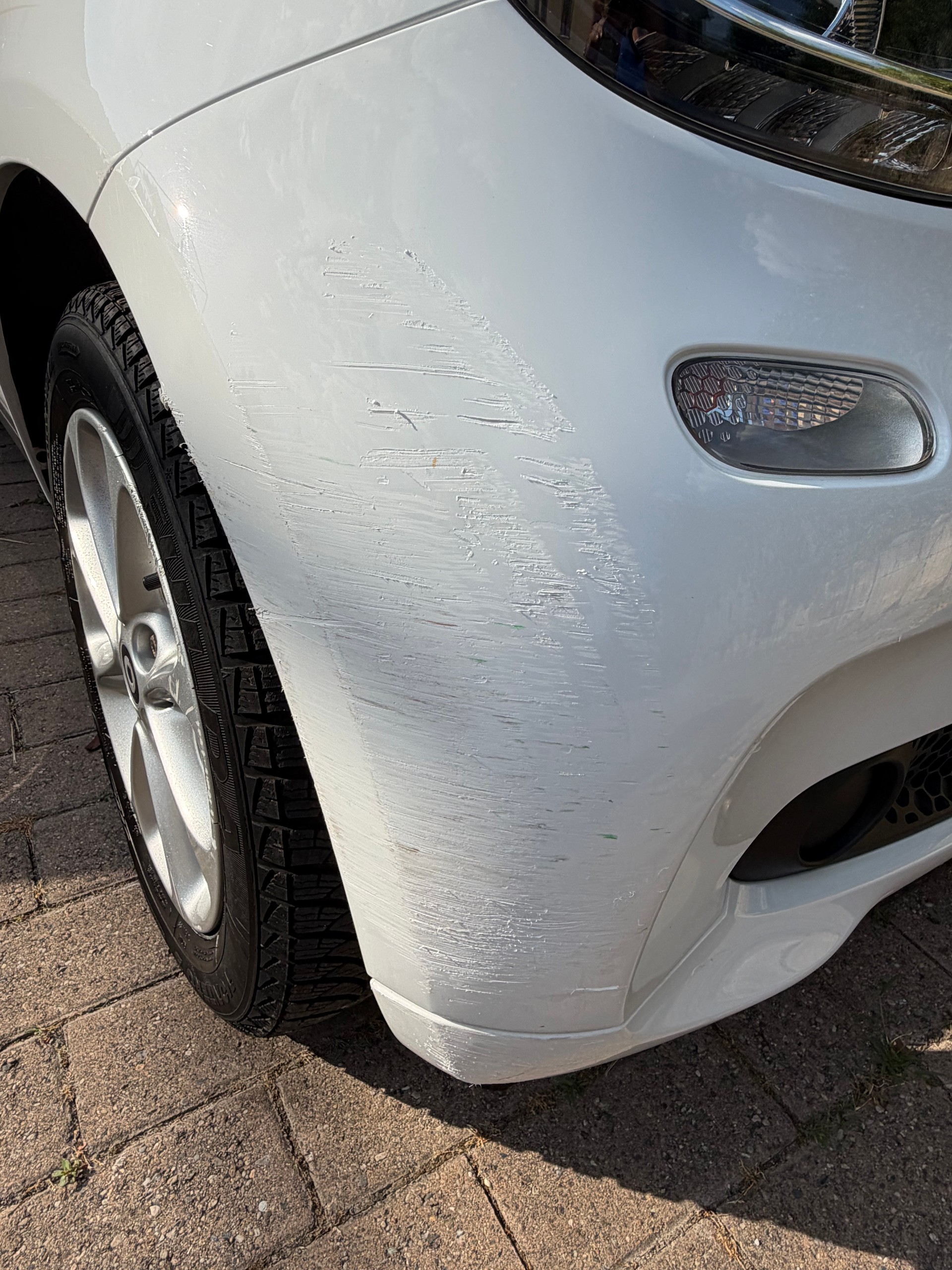 SMART FORTWO-image-3