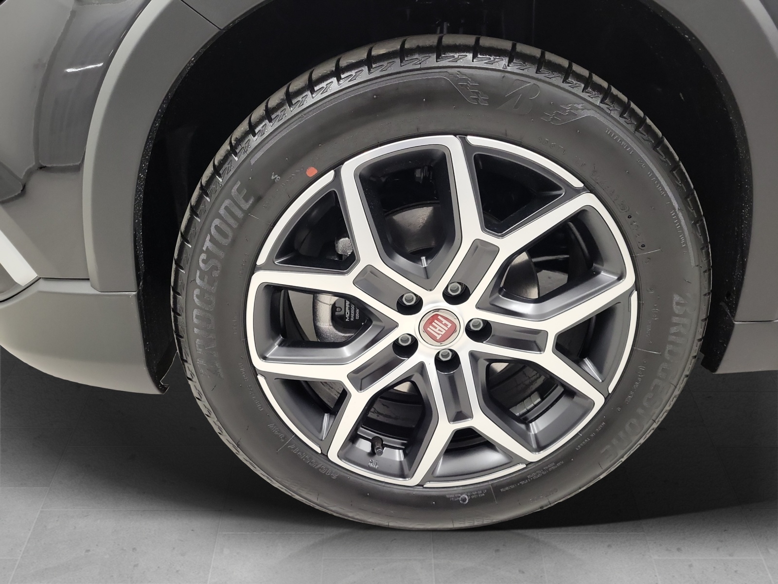 FIAT Tipo SW 1.5 Hybrid Swiss Cross-image-5