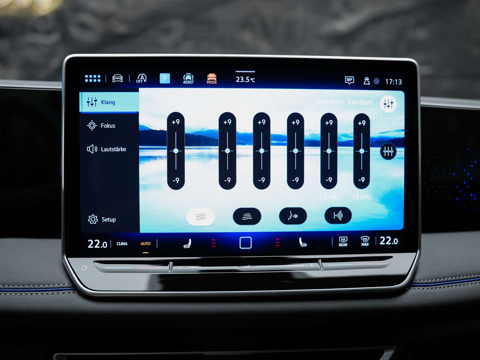 VW Tiguan 2.0 TDI SCR R-Line 4Motion DSG *Panorama*Massage*Lenkradheizung*360° Kamera*-image-36