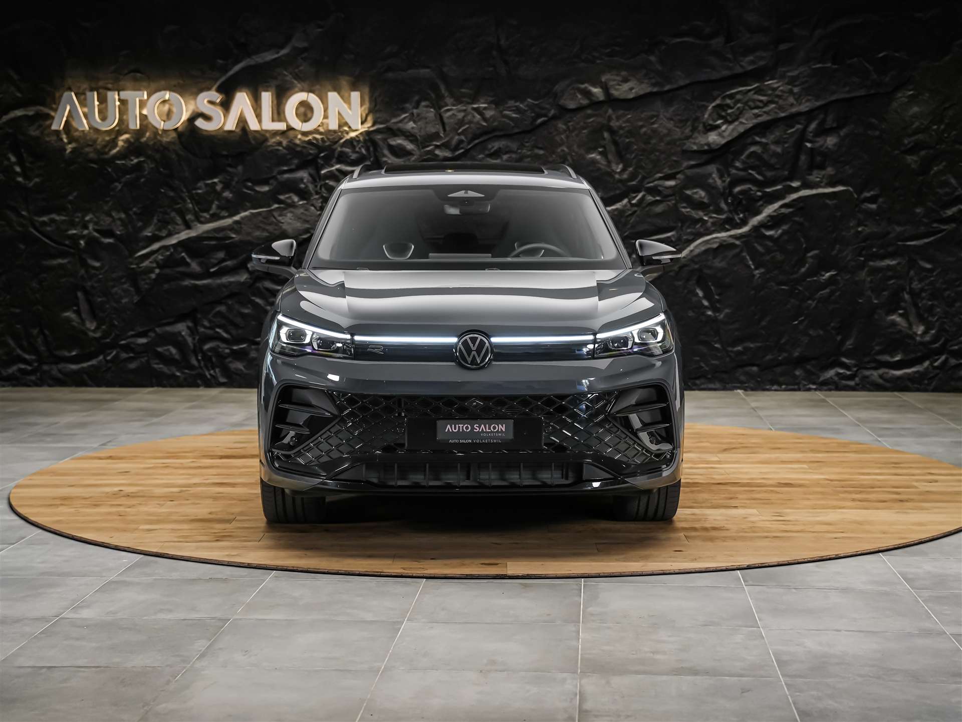 VW Tiguan 2.0 TDI SCR R-Line 4Motion DSG *Panorama*Massage*Lenkradheizung*360° Kamera*-image-6