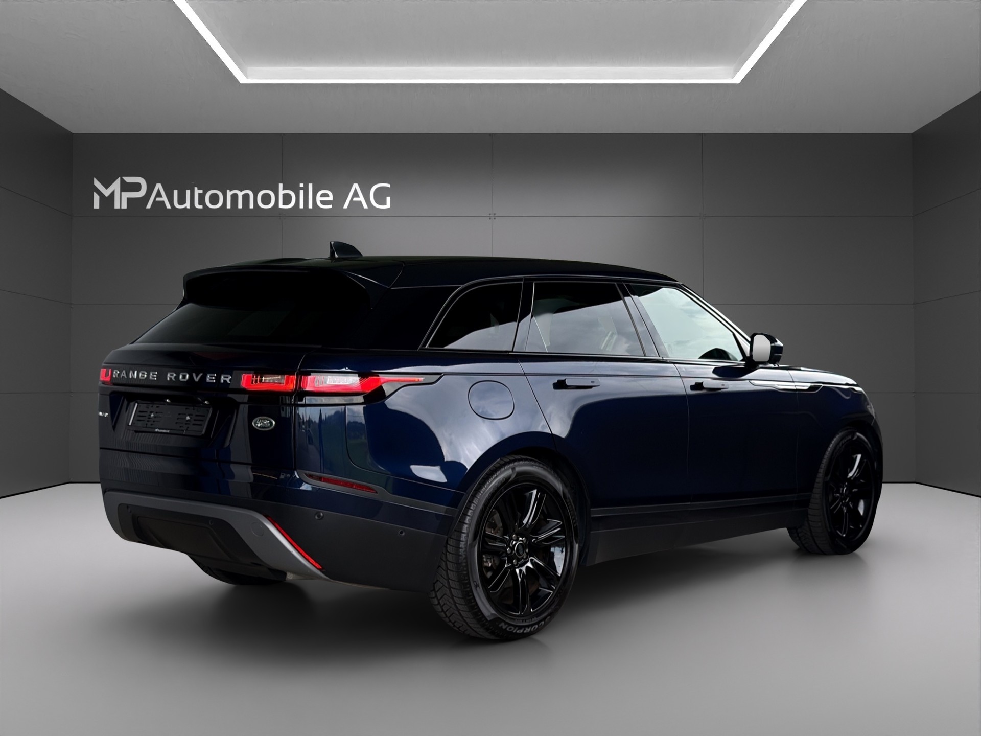 LAND ROVER Range Rover Velar D 300 I6 MHEV S Automatic-image-2