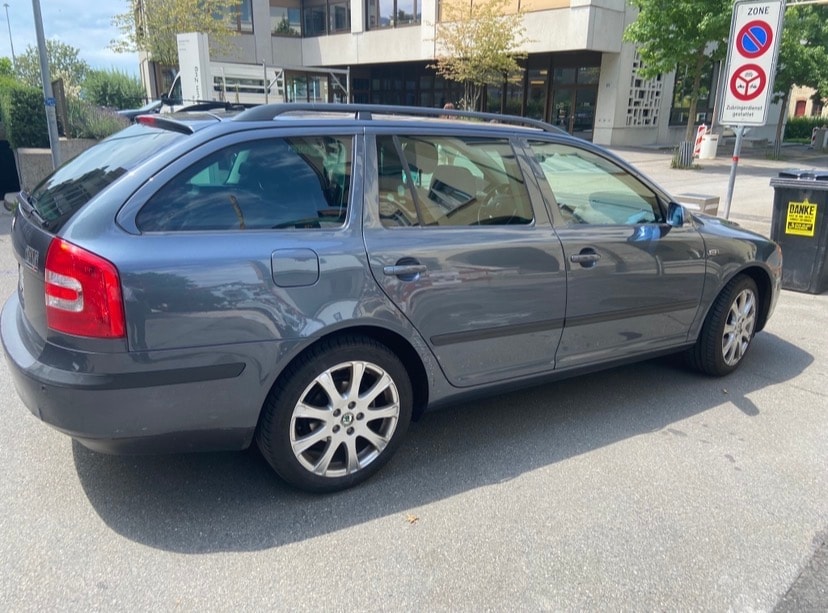 SKODA 1.8 T-FSI L & K-image-0