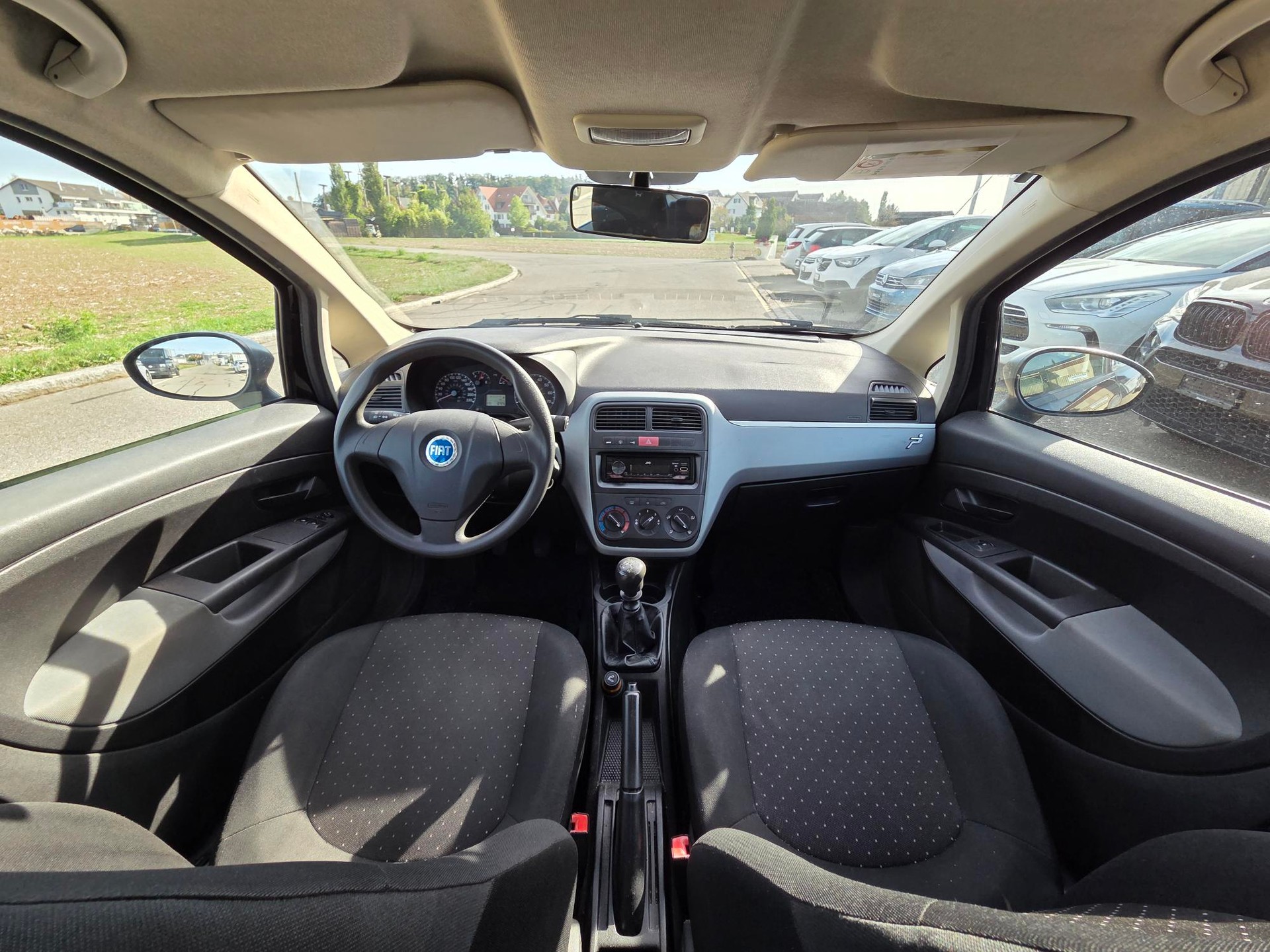 FIAT Punto 1.4 Dynamic-image-7