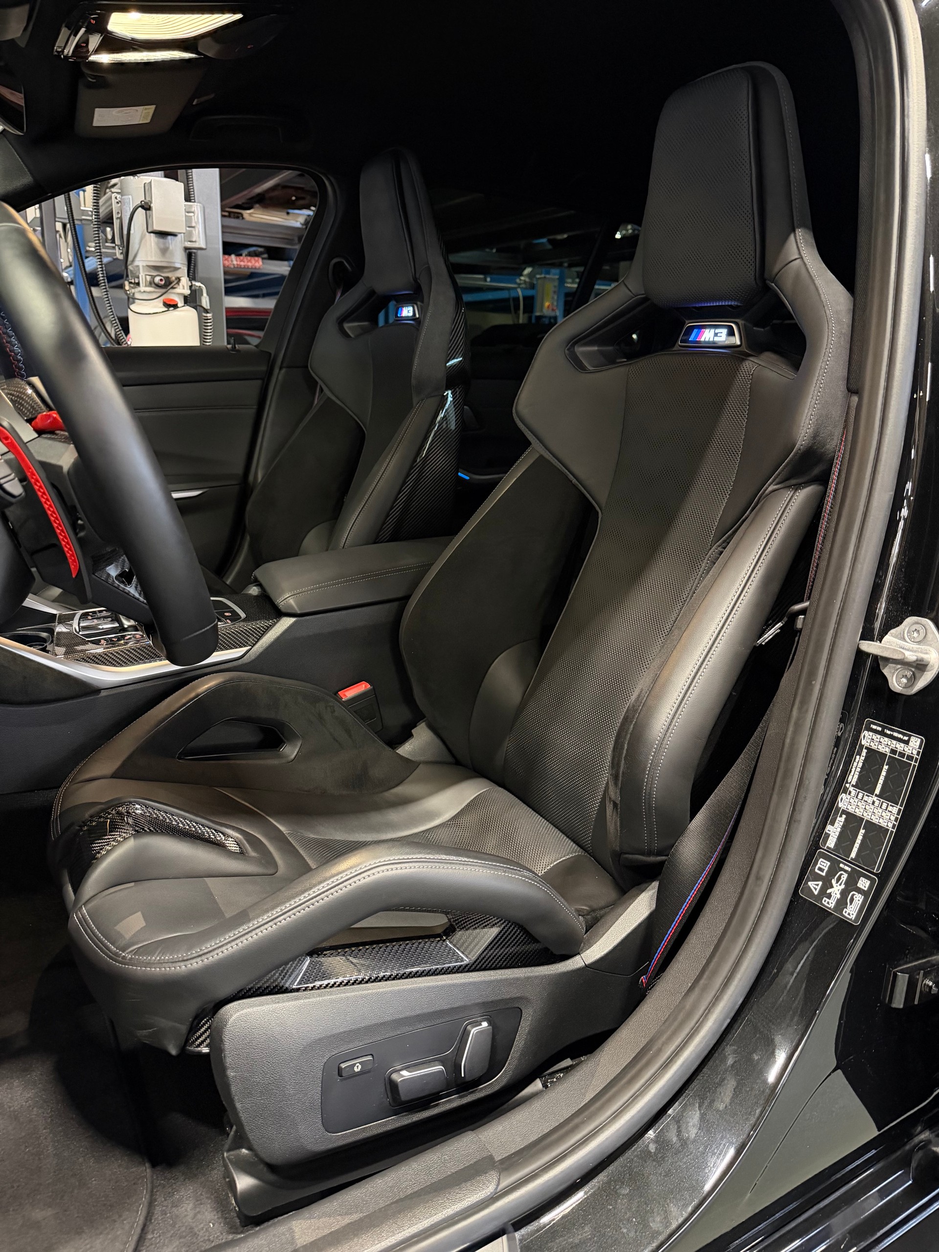 BMW M3 Touring xDrive Competition M *LCI*-image-10