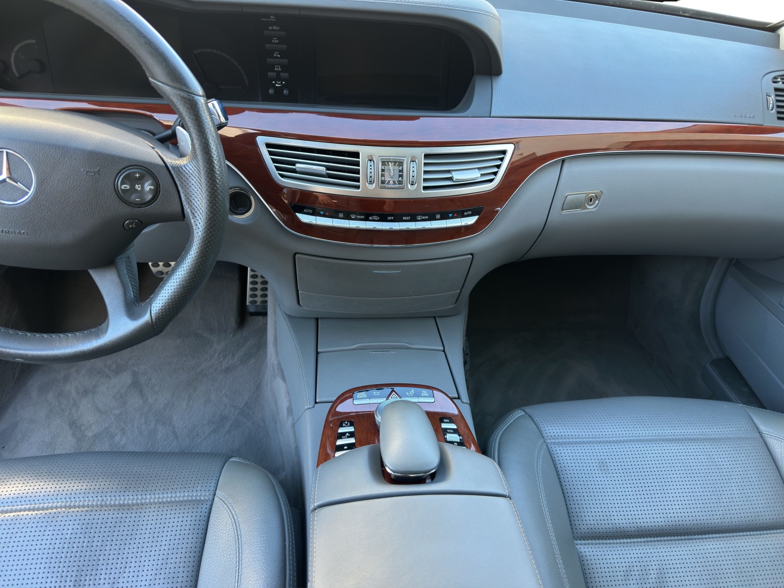 MERCEDES-BENZ S 63 AMG 7G-Tronic-image-10