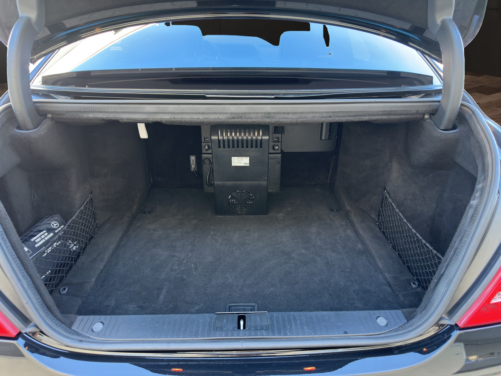 MERCEDES-BENZ S 63 AMG 7G-Tronic-image-12