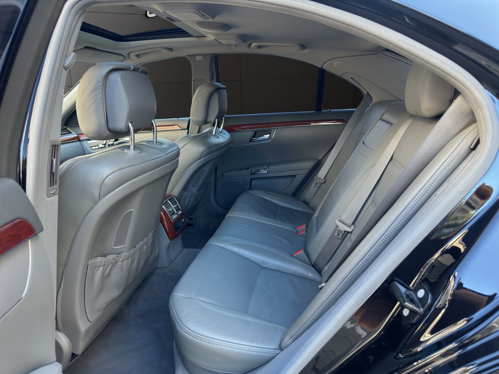 MERCEDES-BENZ S 63 AMG 7G-Tronic-image-11