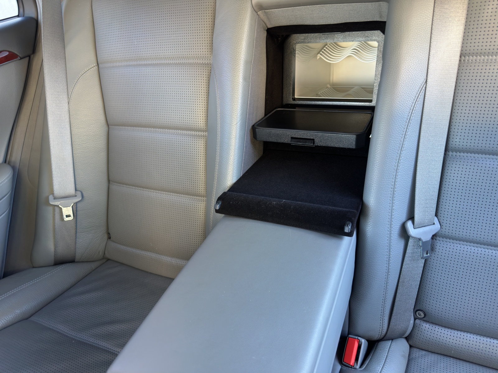 MERCEDES-BENZ S 63 AMG 7G-Tronic-image-16