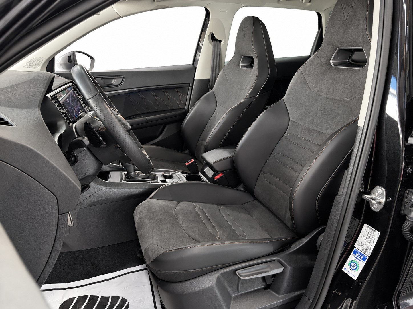 CUPRA Ateca 2.0TSI 4Drive DSG * Supersportlenkrad *-image-10